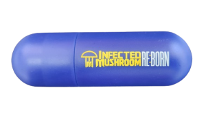Blue threesome float – IM
