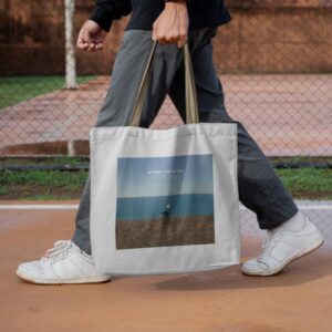 תיק קנבס - חלק לא נפרד מאחרים